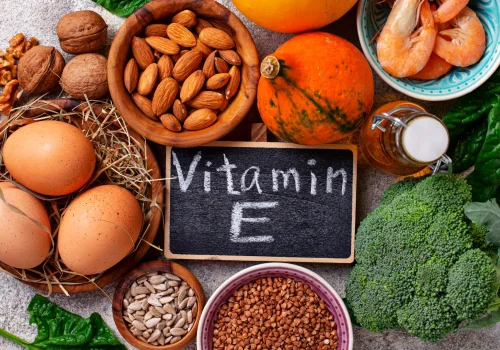 What is vitamin E and which foods contain it?
